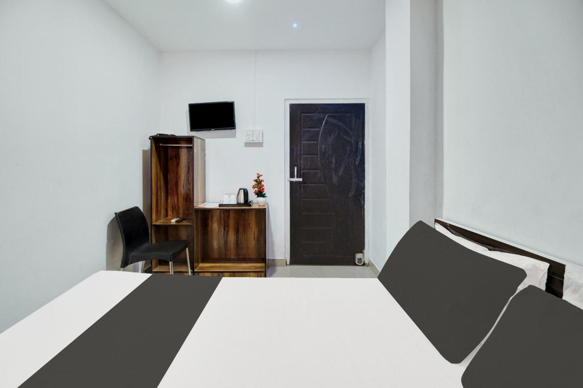 Hotel O Royal Regency, Pathsala Dalaigaon 外观 照片